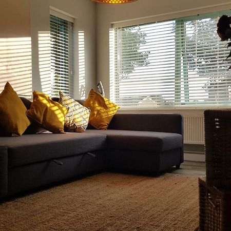 Apartament New Contemporary Flat Minutes From Airport & Nec Marston Green Zewnętrze zdjęcie