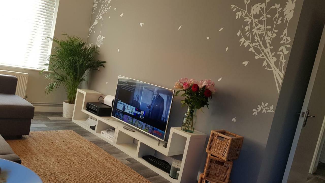 Apartament New Contemporary Flat Minutes From Airport & Nec Marston Green Zewnętrze zdjęcie
