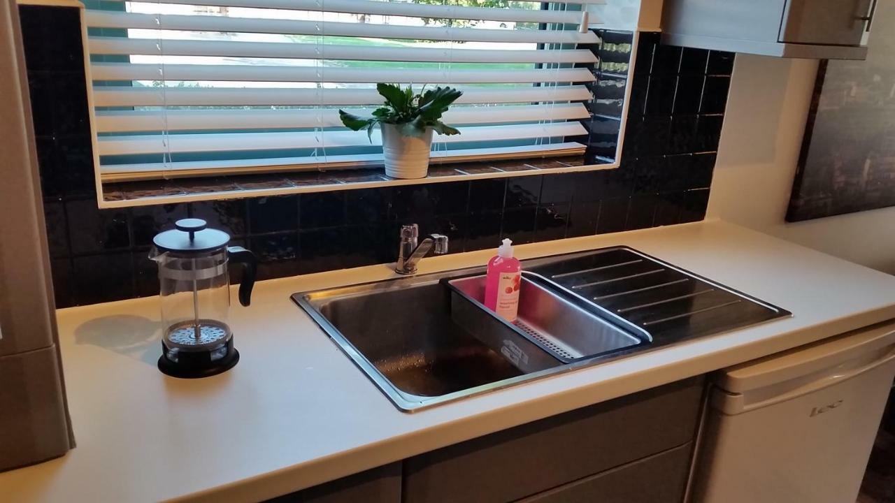 Apartament New Contemporary Flat Minutes From Airport & Nec Marston Green Zewnętrze zdjęcie